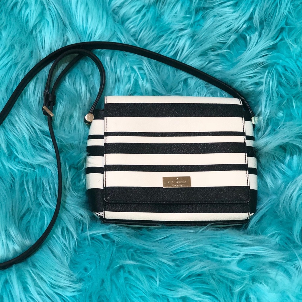 kate spade purse.
